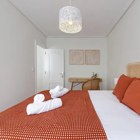 Vt Reformado Y Acogedor En Zona Residencial Tranquila Bilbao