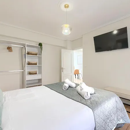 Vt Reformado Y Acogedor En Zona Residencial Tranquila דירה *
